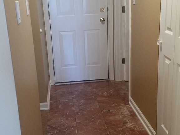 3rd image of 940 Beau Dr Unit 305