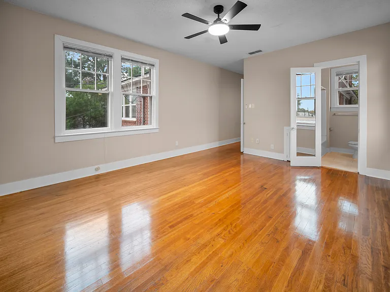 436 S Fannin Ave — Photo 29