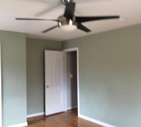 2nd image of 5202 Elmcrest Ln