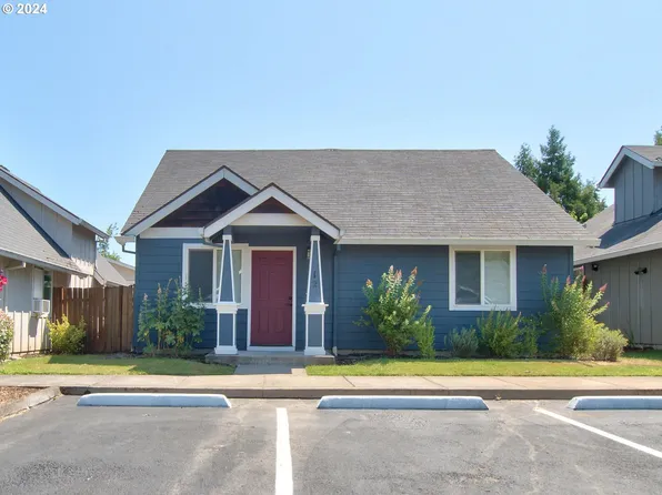 601 W 1st St Unit 12, Newberg, OR 97132