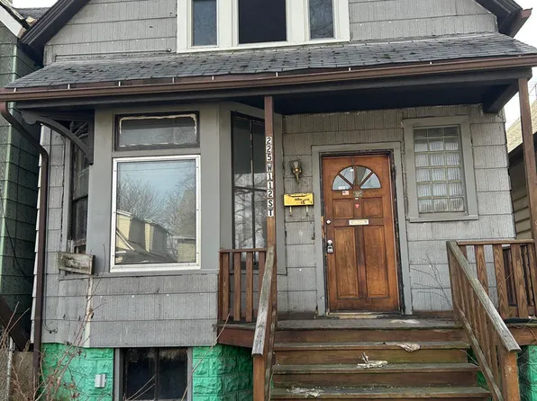 225 W 112th St, Chicago, IL 60628