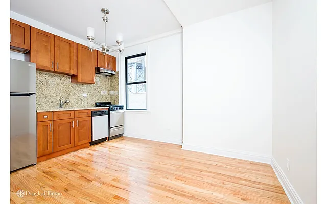 Rented by Douglas Elliman | media 48