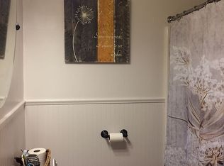 148 Jackson St, Ansonia, CT 06401