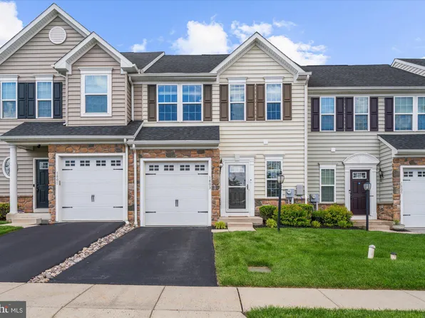1803 Sweet Gum Dr, Norristown, PA 19403