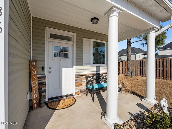 5th image of 536 Transom Way