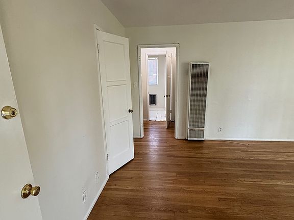 2nd image of 1114 Fremont Ave #D