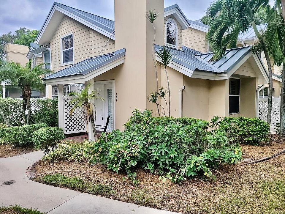 1st image of 702 Bradford Court