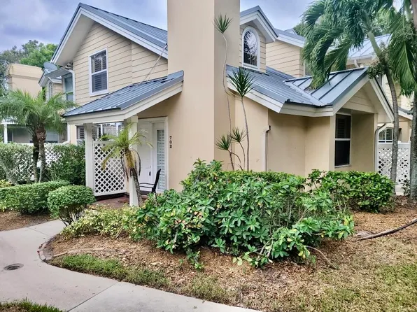 702 Bradford Court, Boynton Beach, FL 33436