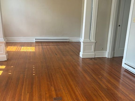 2nd image of 25 W Pomfret St #10