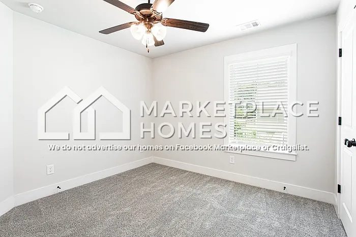 185 Russell Way — Photo 39
