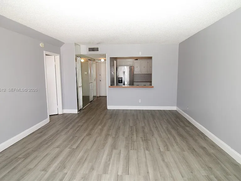 13499 Biscayne Blvd #412 — Photo 5