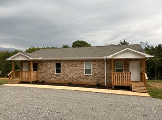 25 Maples Rd UNIT 2, Laceys Spring, AL 35754