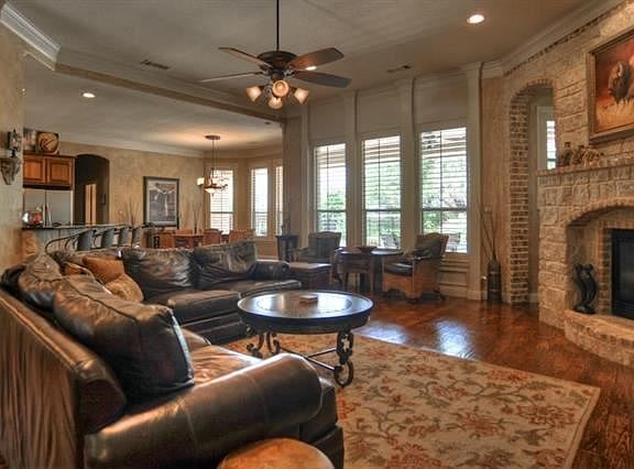4th image of 3940 Stoneshire Ct