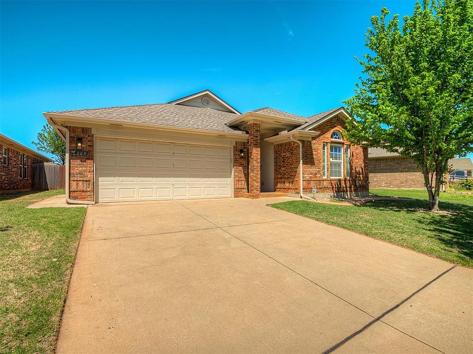 1st image of 18117 Montoro Way