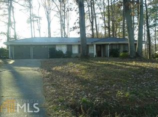 1301 Mary Dale Dr, Lilburn, GA 30047