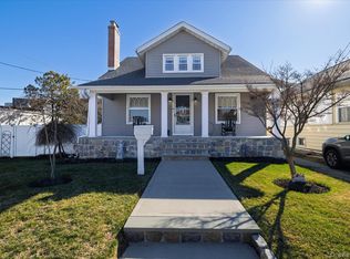 2971 Waverly Avenue, Oceanside, NY 11572