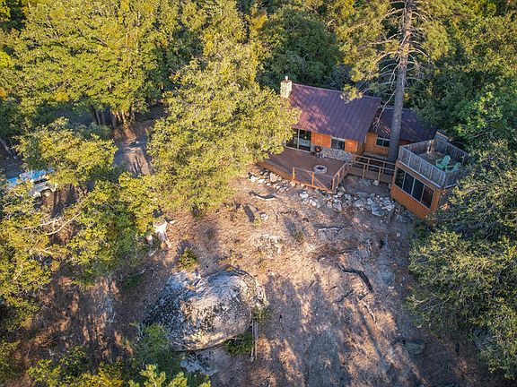 3rd image of 24930 Pine Cove Rd