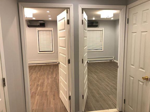 2nd image of 108 Bay 23rd St #2