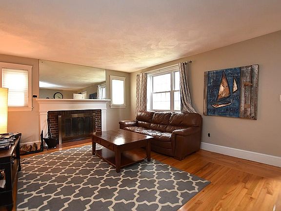3rd image of 150 Gainer Ave