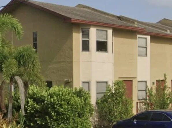 2901 Avenue D, Fort Pierce, FL 34947