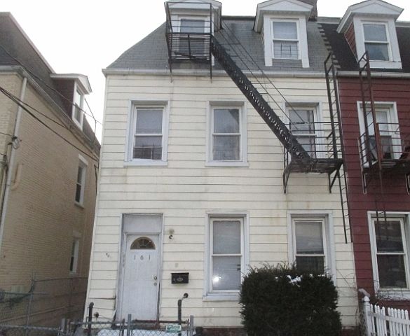 1st image of 161 Buena Vista Ave