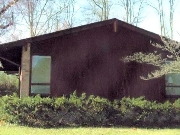 8519 Linderwood Ln, Cincinnati, OH 45255