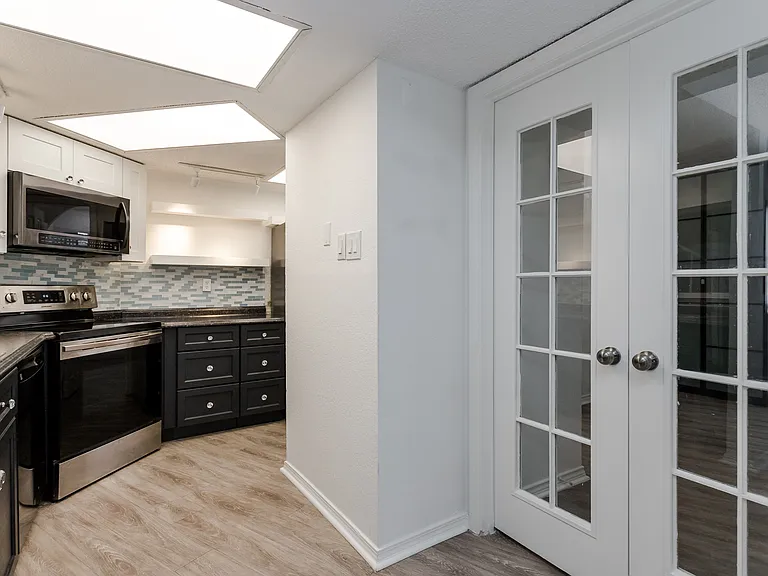 5590 Spring Valley Rd #F206 — Photo 8