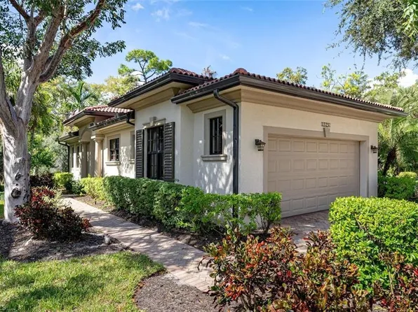 1325 Oceania Dr N #6, Naples, FL 34113