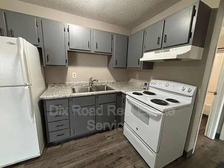 430 Bellbrook Ave #10 — Photo 8