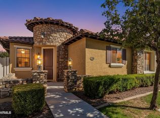 1170 S Storment Ln, Gilbert, AZ 85296