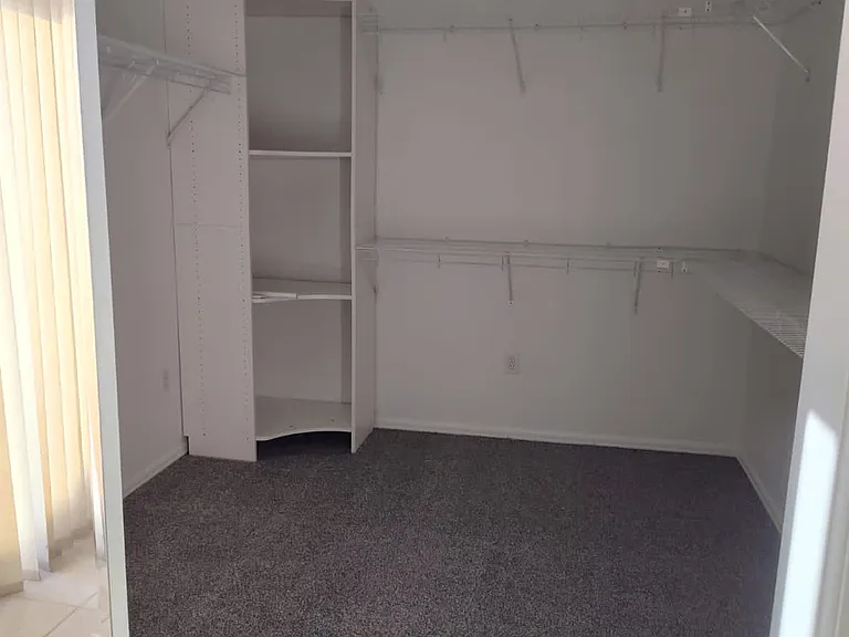 MASTER WALK IN CLOSET