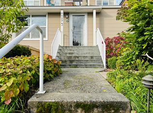4527 41st Ave SW APT 101, Seattle, WA 98116