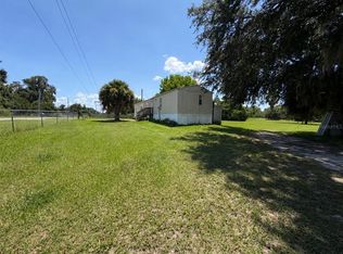 1218 County Road 416n, Lake Panasoffkee, FL 33538