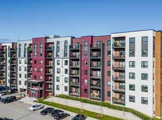 4 Spice Way #517, Barrie, ON L9J0M2