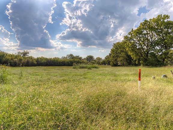 4th image of 2602 Estates Dr