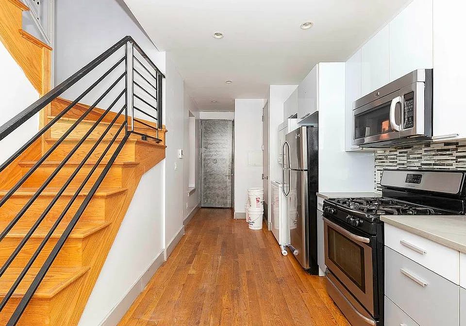 1st image of 279 Kosciuszko St Floor 4