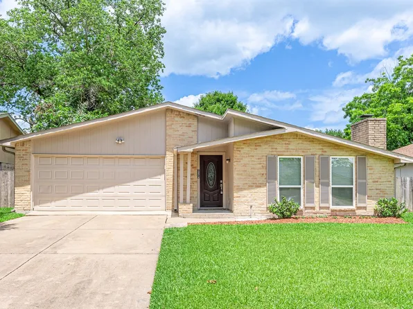 15510 Sierra Valle Dr, Houston, TX 77083