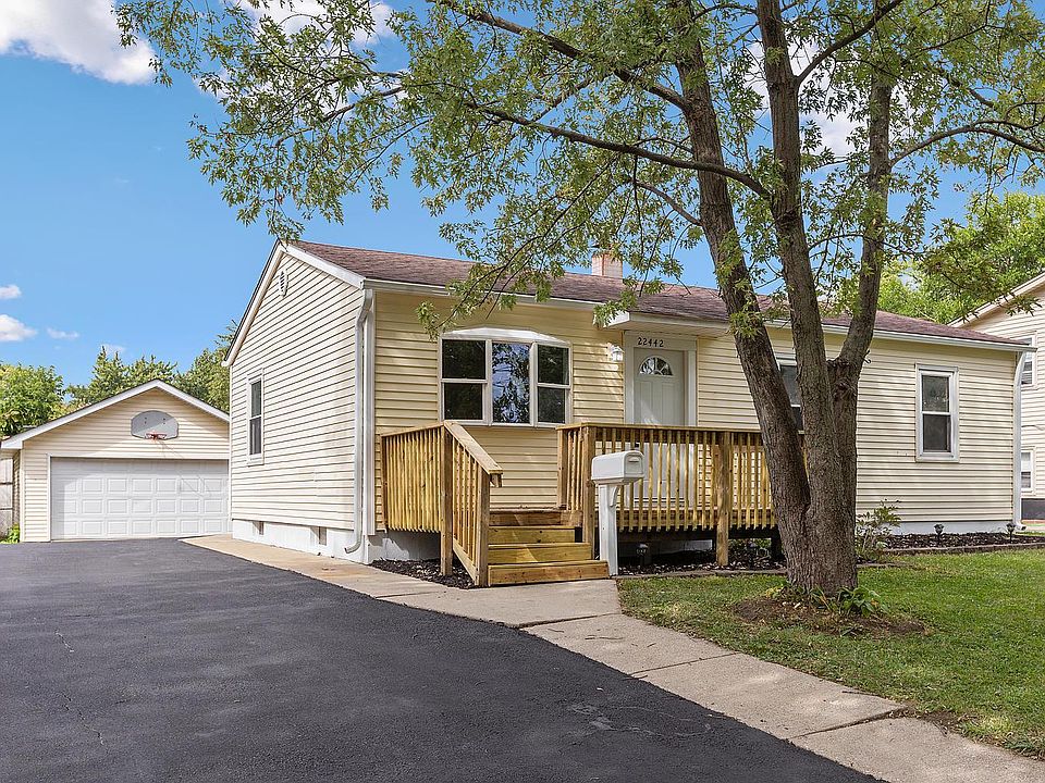1st image of 22442 Yates Ave