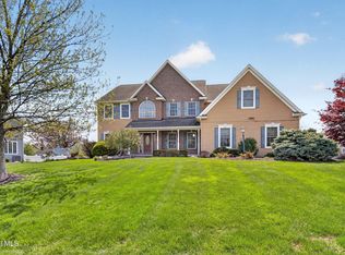 9 Lockwood Place, Watervliet, NY 12189