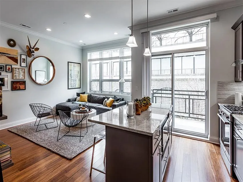 2 bed, 2.0 bath, $3,583 — Photo 1