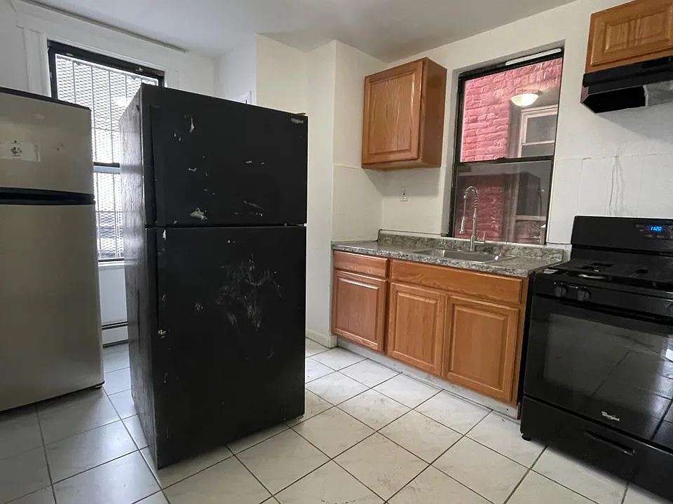 1697 John F Kennedy Blvd #2R
