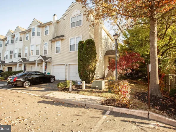 7706 Juniper Ln, Palmyra, NJ 08065