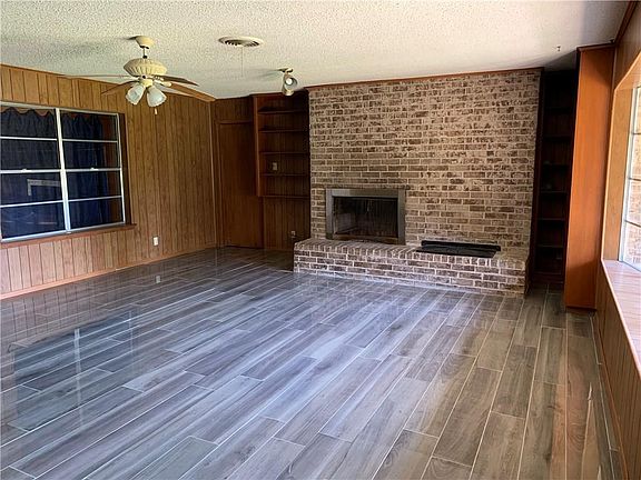 2nd image of 1906 Tulane Ave