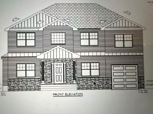 26 Southwood Cir, Syosset, NY 11791