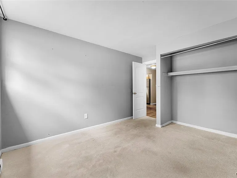 555 Village Blvd N — Photo 13