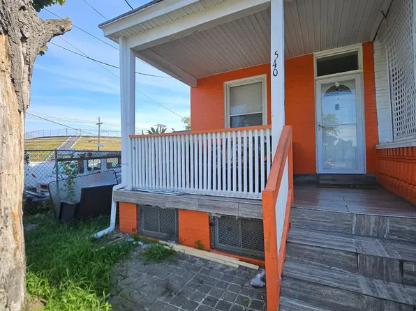 540 Pennington Ave, Trenton, NJ 08618