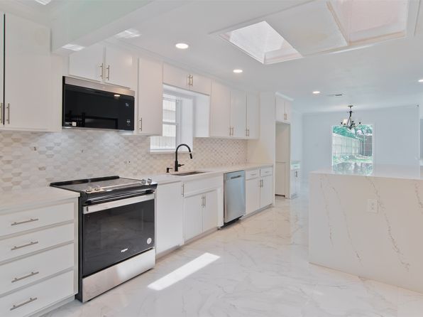 Home for Sale in Arlington TX