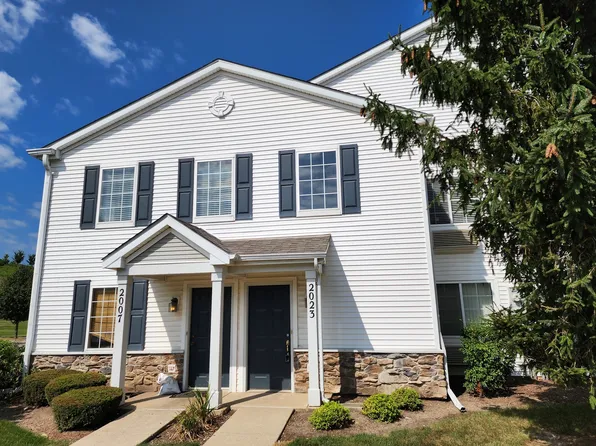 2023 Silverstone Dr #2023, Carpentersville, IL 60110
