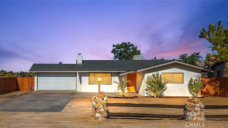 1st image of 7563 Valley Vista Ave