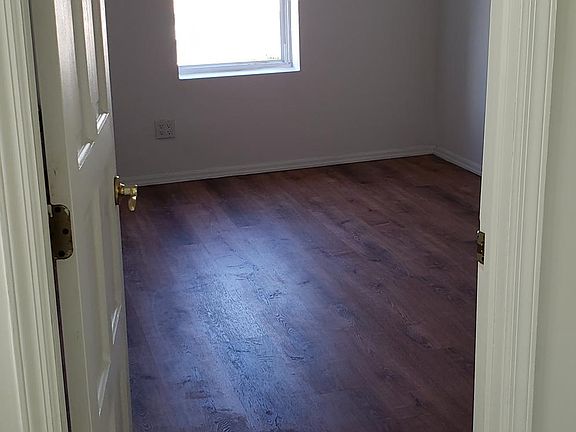 Room 1 (13.5 x 9)